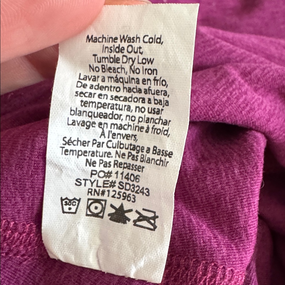 Beyond Yoga Berry Leggings - Picture 7 of 10